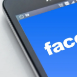 اختراق Facebook لشخص ما