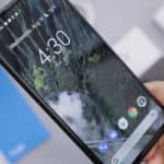 無料で触れずに誰かの電話をハッキングする方法